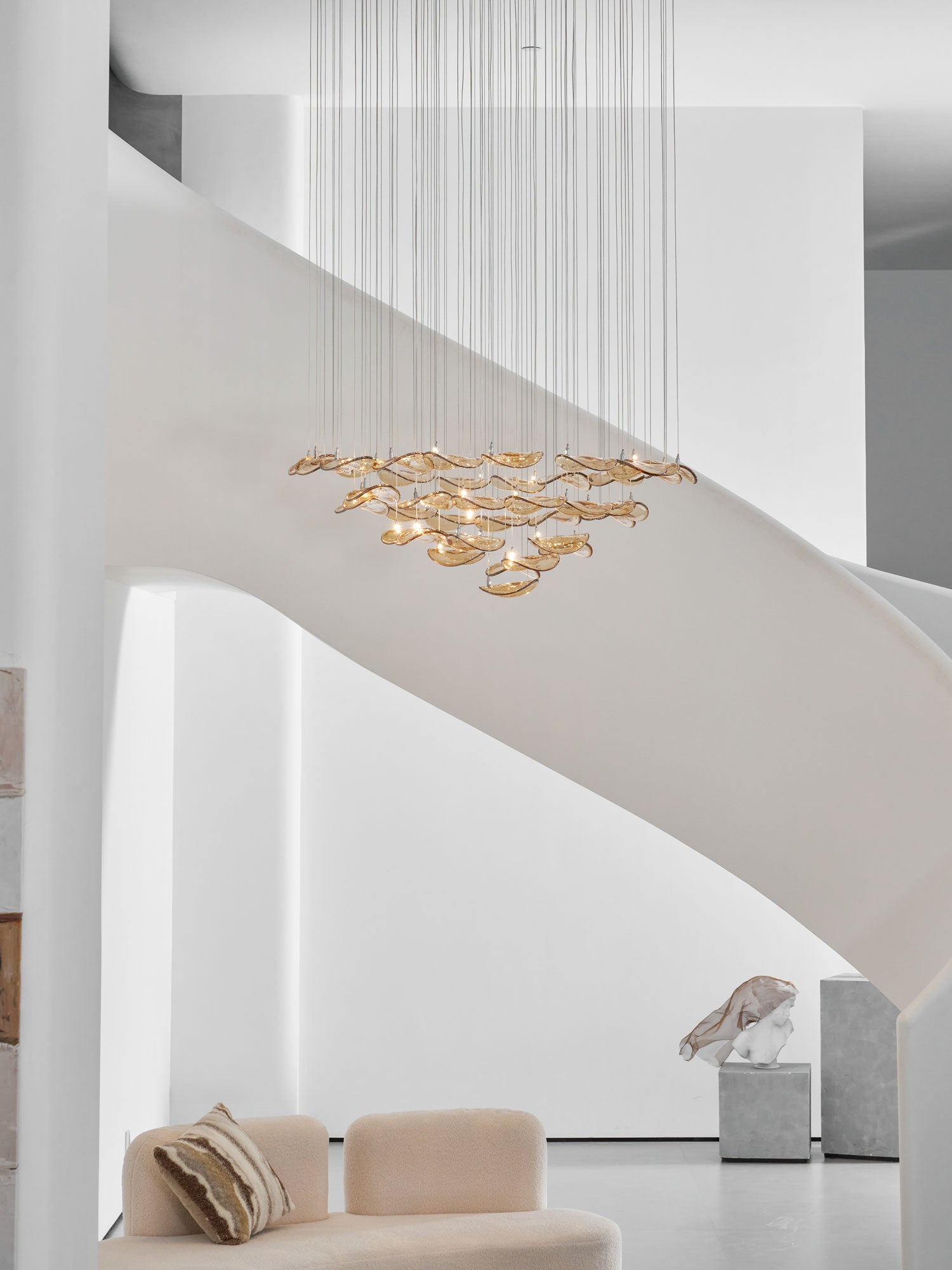 Wave-_Floating_-Leaf_-Chandelier-_6