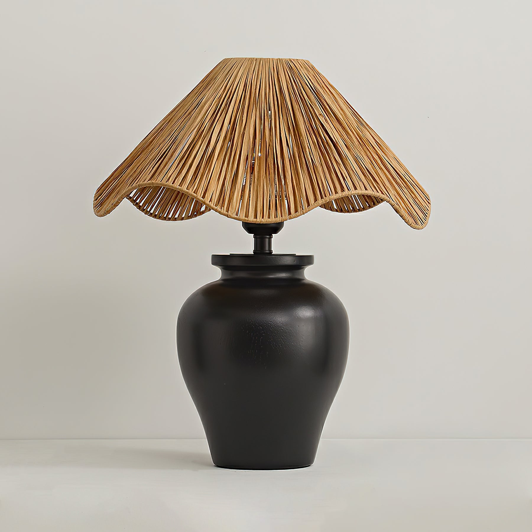 Wavecrest_Table_Lamp_3