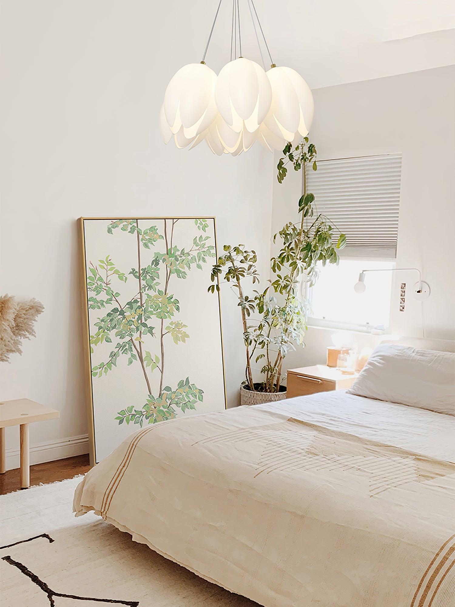 White_Tulip_Chandelier_12