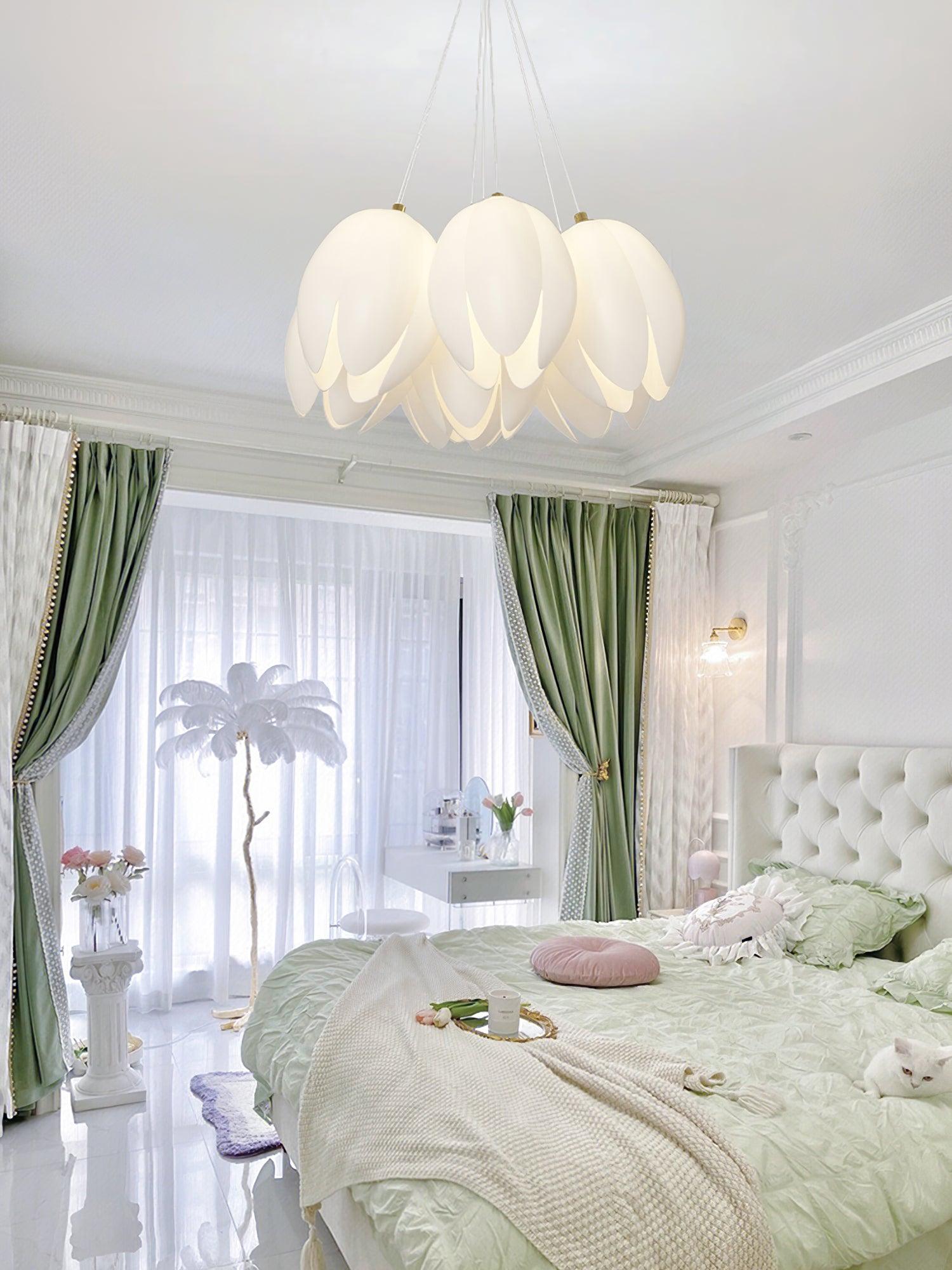 White_Tulip_Chandelier_41