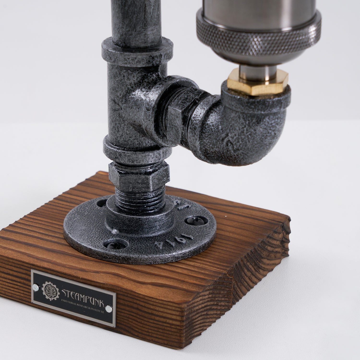 Wood-Edison-Table-Lamp_5