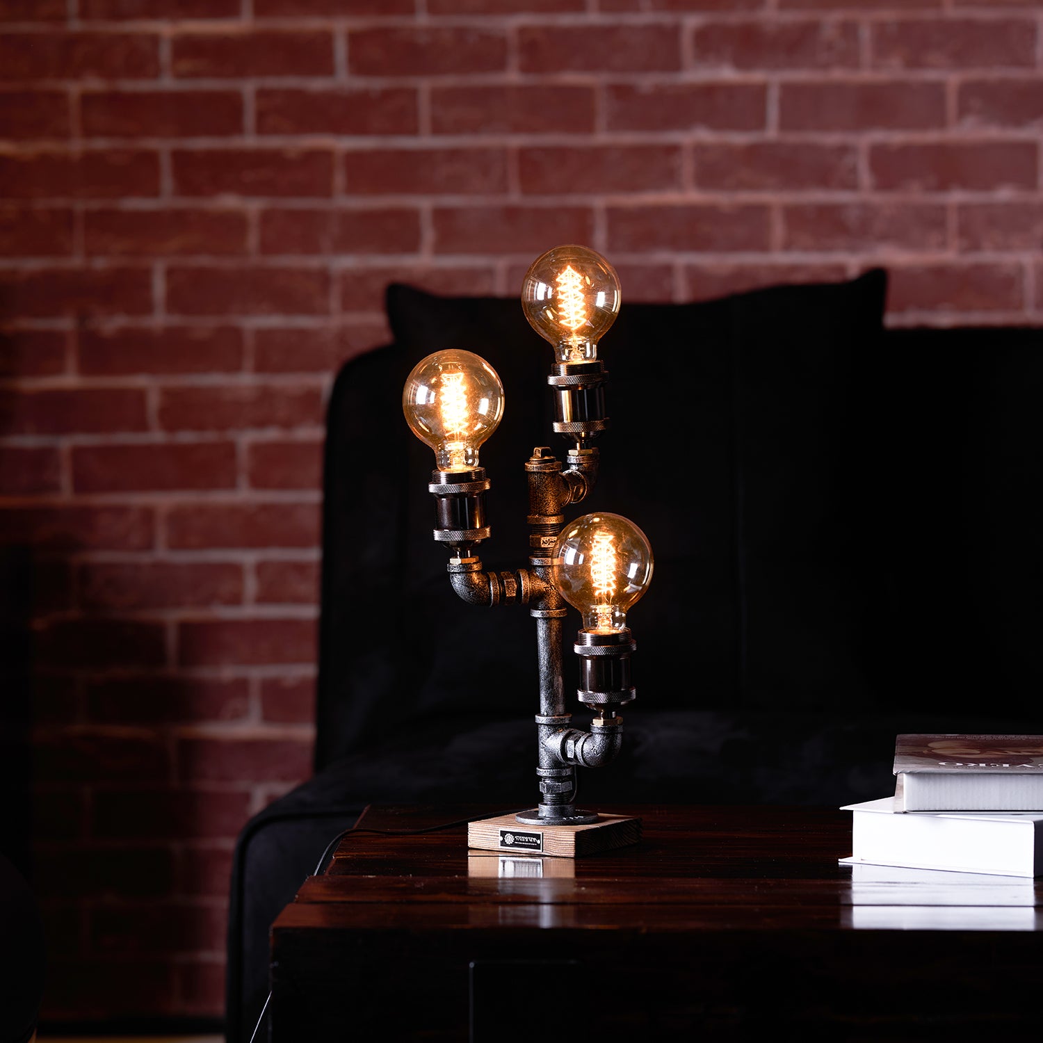 Wood-Edison-Table-Lamp_7