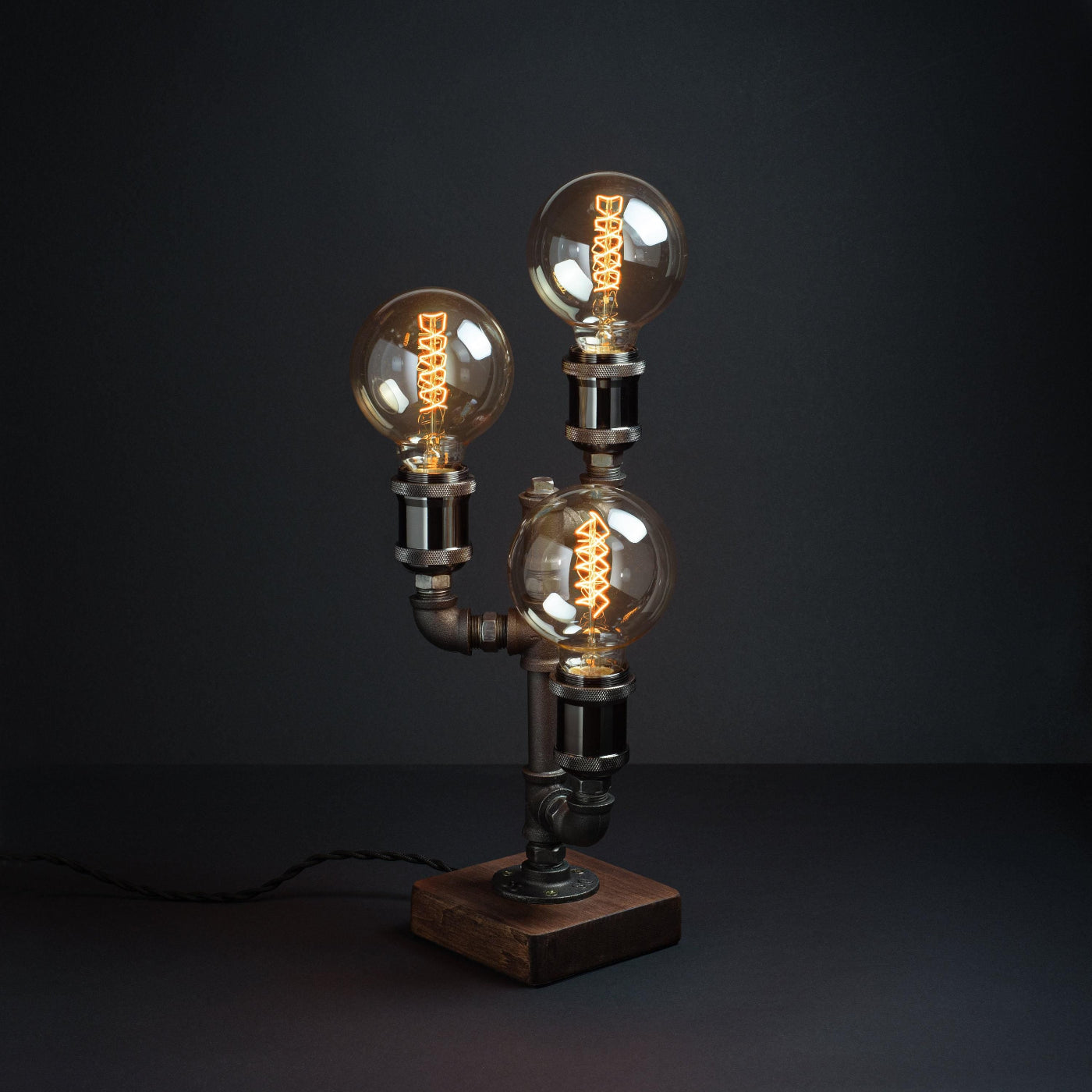 Wood_Edison_Table_Lamp_2