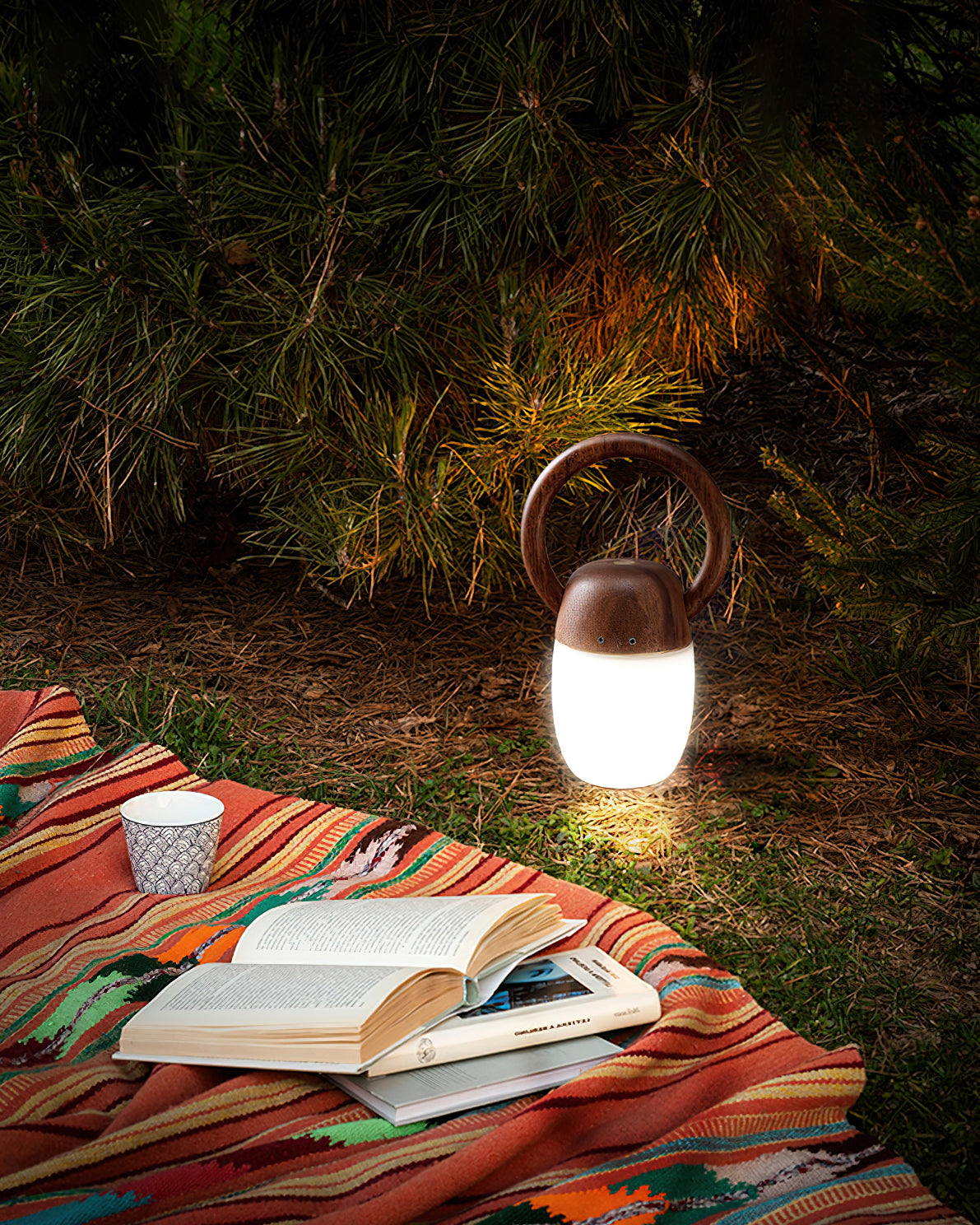Wood_Language_Table_Lamp_2