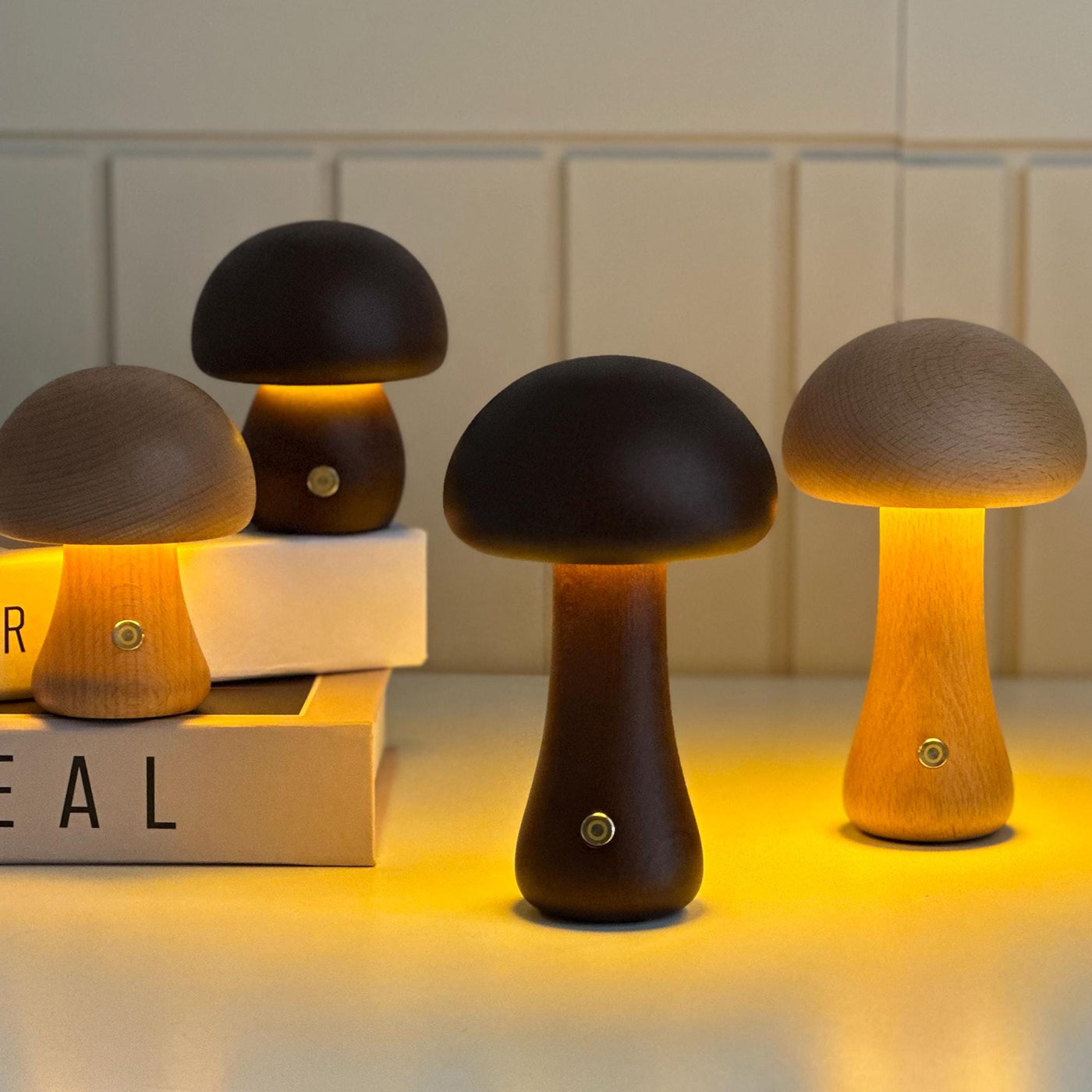 Wooden_Mushroom_Table_Lamp_1_842744fe-5cda-4278-b13c-c230709985d8