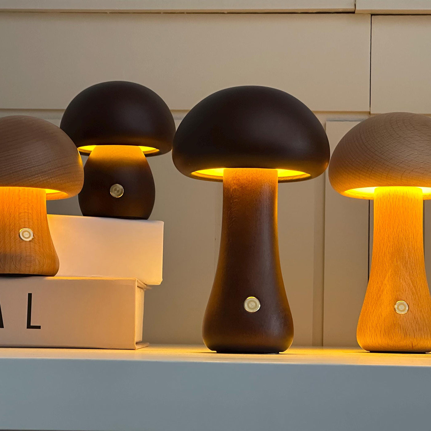 Wooden_Mushroom_Table_Lamp_7_87708b37-13a6-4e27-b0f4-af552e5cd5de
