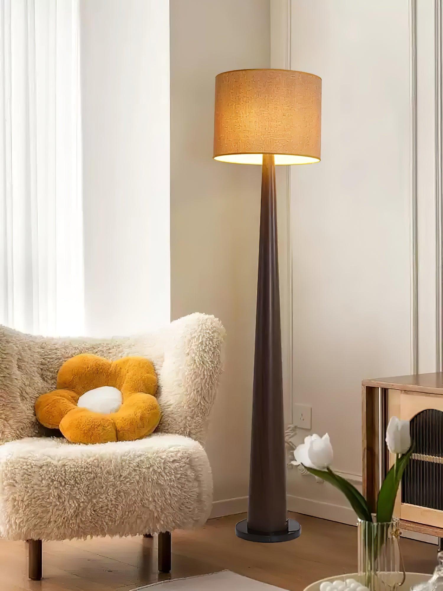 Zhanming_Floor_Lamp_1