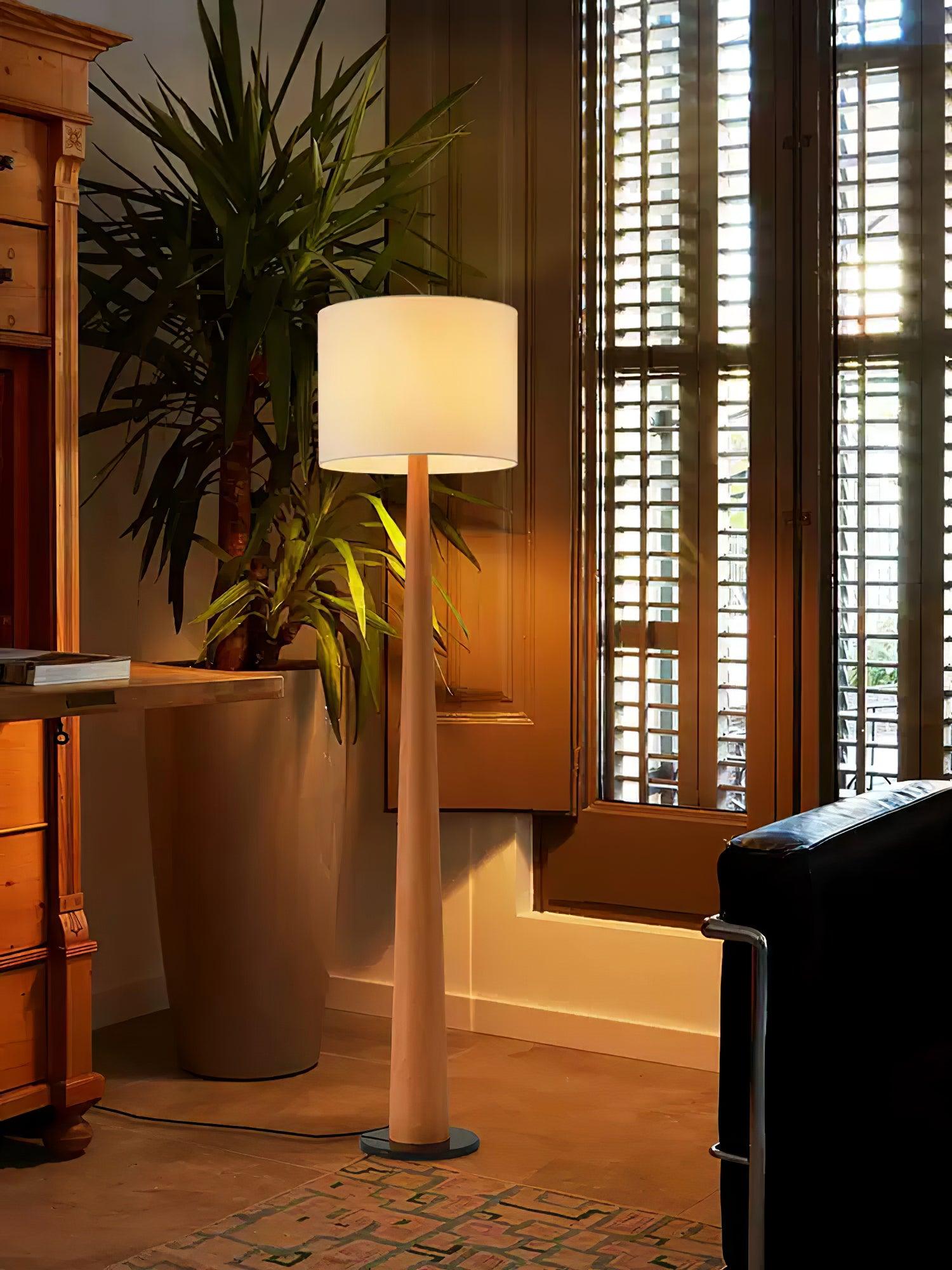 Zhanming_Floor_Lamp_7